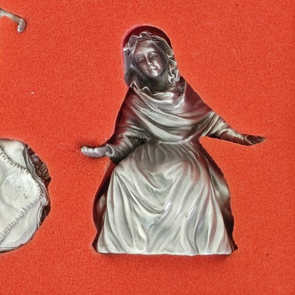 Lenox Pewter The Holy Family 3 pc Nativity Holloware Excellent Condition - Picture 9 of 13